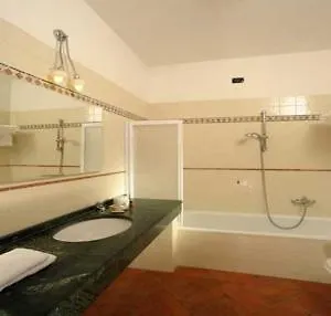 Fattoria Degli Usignoli Guest House San Donato in Fronzano 0*,