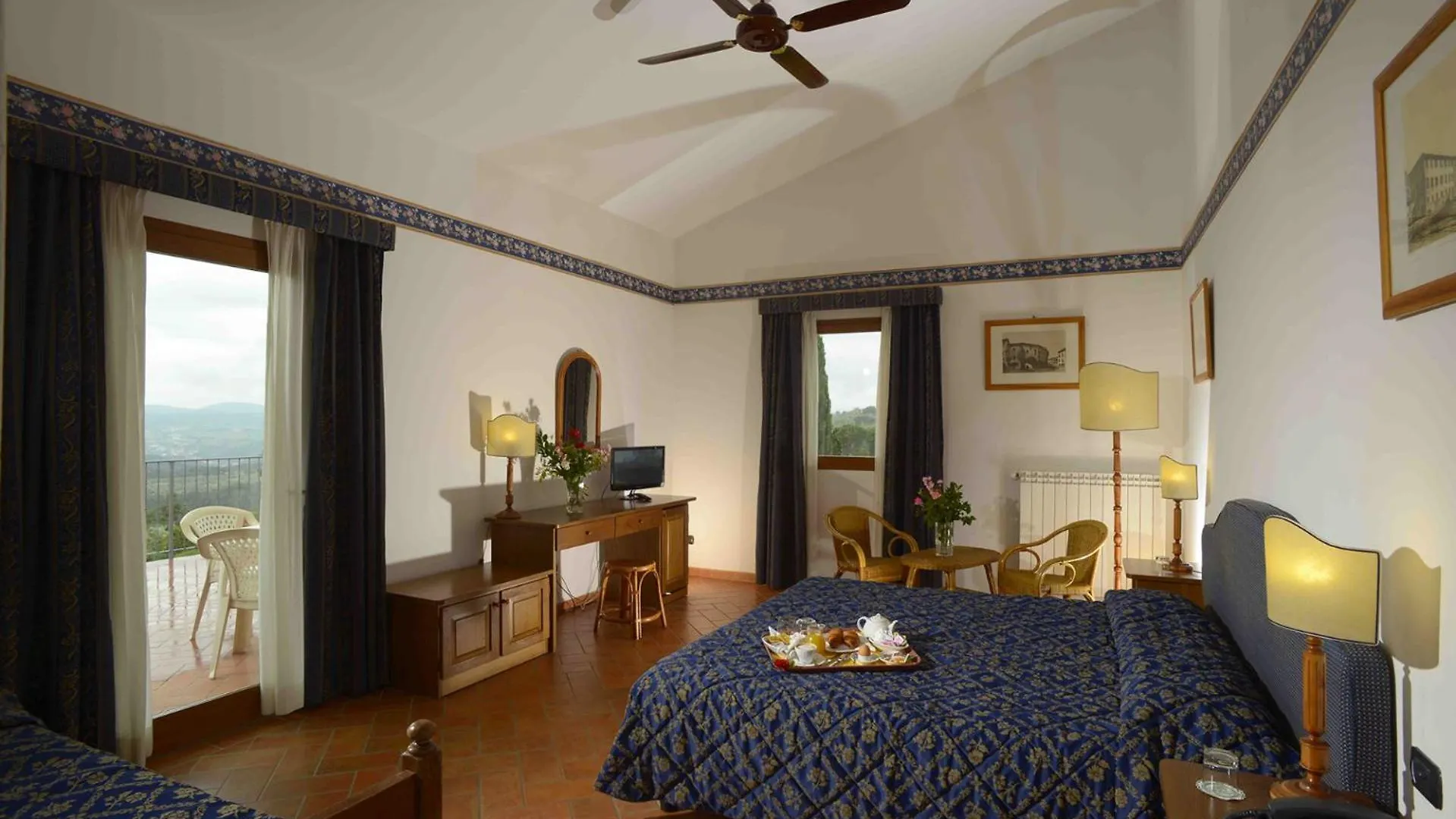 Fattoria Degli Usignoli Guest House San Donato in Fronzano