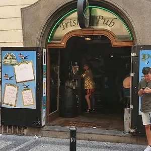 Dn Pub Apartamento Praga