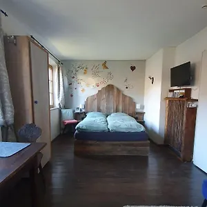https://sissi-ein-zaubehaftes-apartement-im-modernen-landhausstil.com-bavaria.com