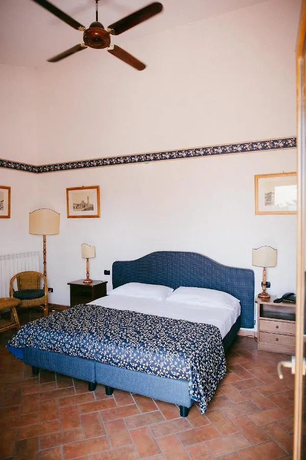 Hostal Fattoria Degli Usignoli San Donato in Fronzano