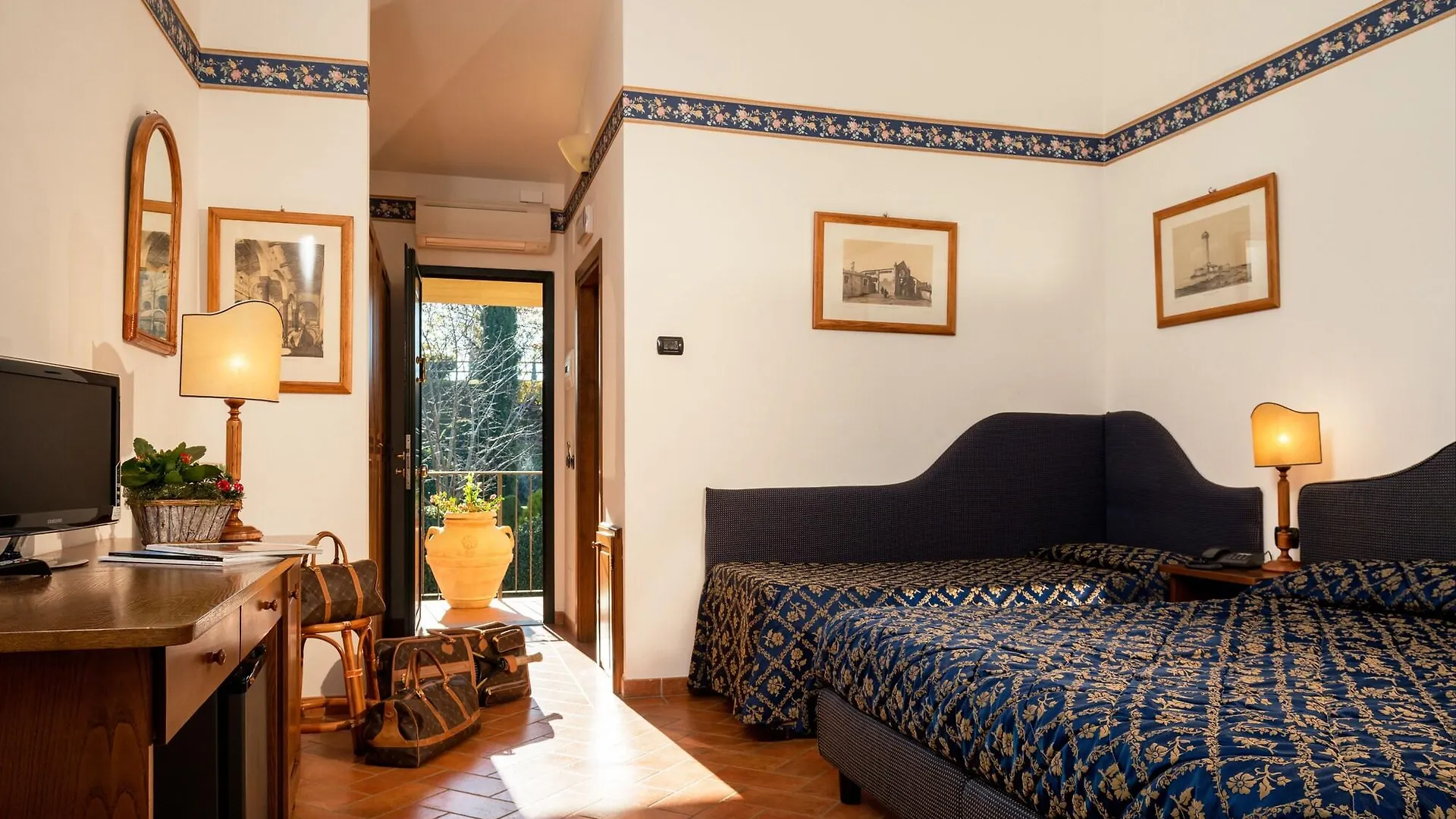 Hostal Fattoria Degli Usignoli San Donato in Fronzano